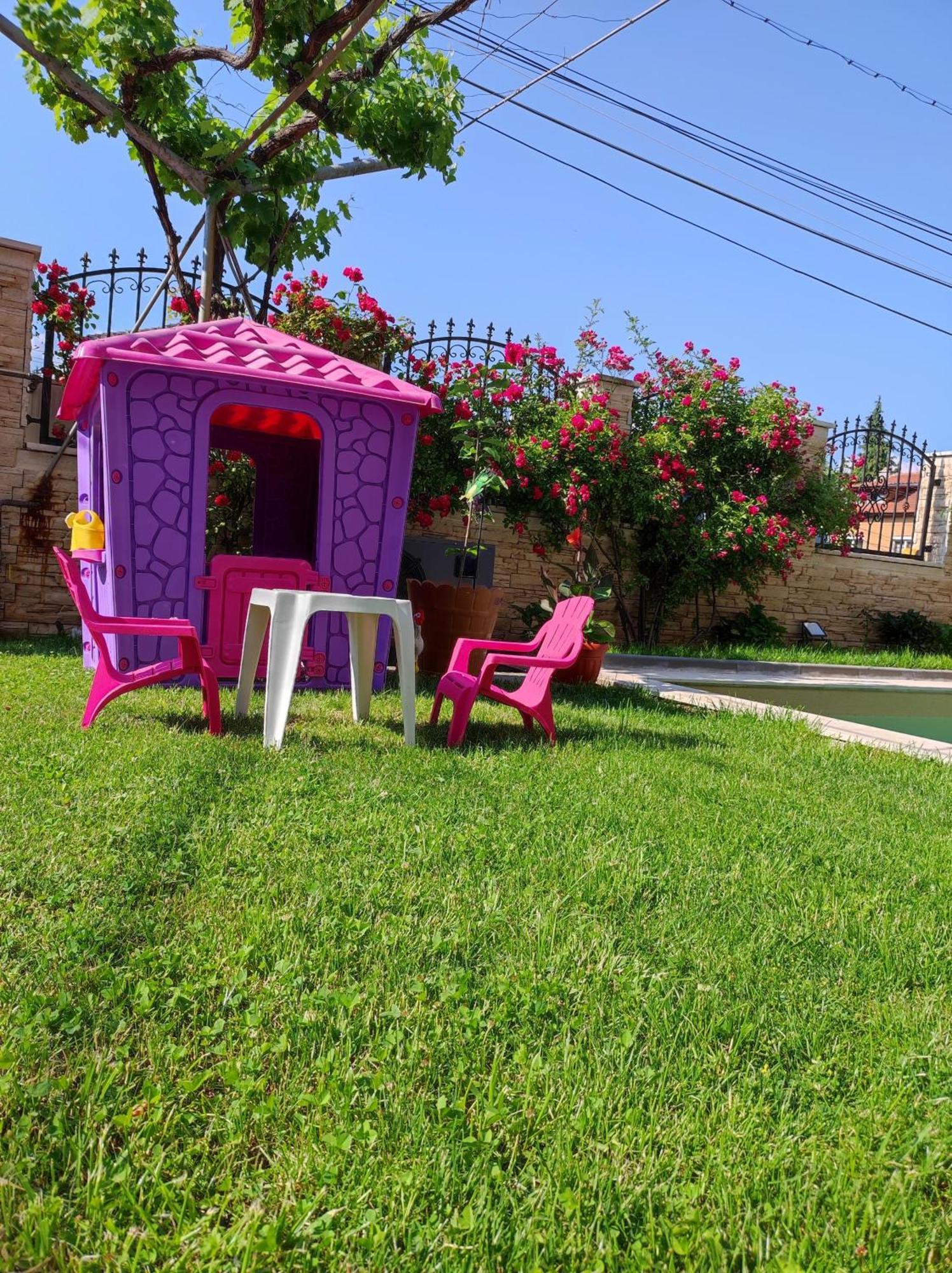 Family Hotel Velevi Velingrad Esterno foto